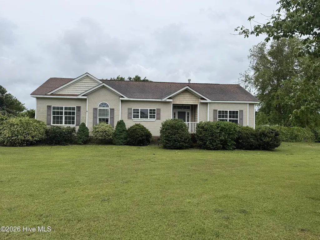 153 N River Landing Grandy NC 27939
