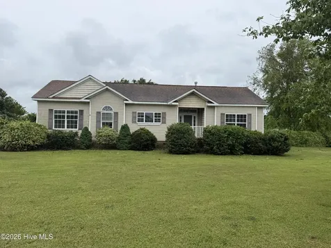 153 N River Landing Grandy NC 27939