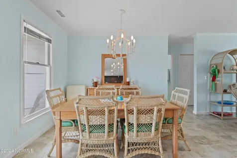 272 Brunswick Avenue W Holden Beach NC 28462