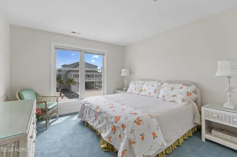 272 Brunswick Avenue W Holden Beach NC 28462
