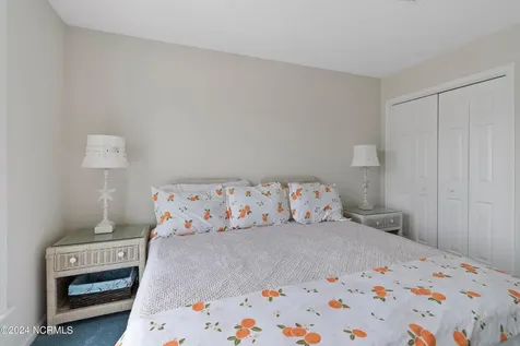 272 Brunswick Avenue W Holden Beach NC 28462