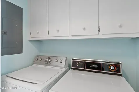 272 Brunswick Avenue W Holden Beach NC 28462