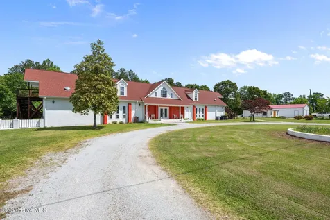 362 Lees Chapel Road Pollocksville NC 28573