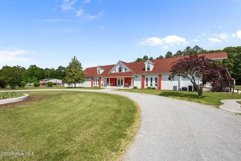 362 Lees Chapel Road Pollocksville NC 28573