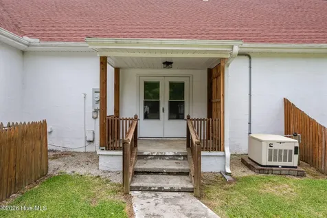 362 Lees Chapel Road Pollocksville NC 28573