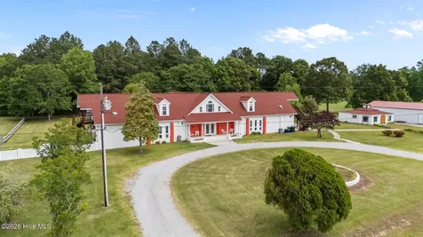 362 Lees Chapel Road Pollocksville NC 28573