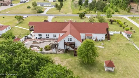 362 Lees Chapel Road Pollocksville NC 28573