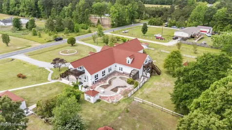 362 Lees Chapel Road Pollocksville NC 28573