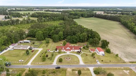 362 Lees Chapel Road Pollocksville NC 28573