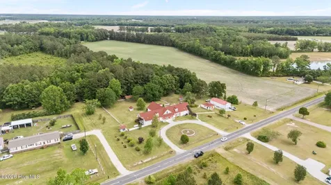 362 Lees Chapel Road Pollocksville NC 28573
