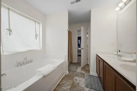 78 E Scotchtown Street NW Supply NC 28462