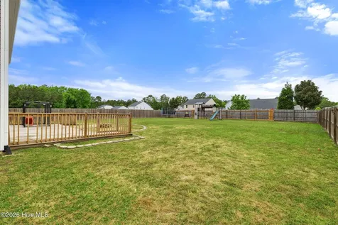 78 E Scotchtown Street NW Supply NC 28462
