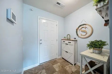 78 E Scotchtown Street NW Supply NC 28462