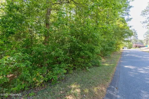 305 Kingswood Circle Pinehurst NC 28374