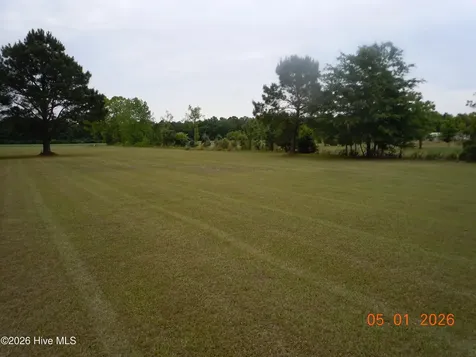 156 Colonial Drive Tabor City NC 28463
