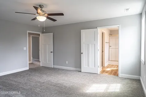1060 W New York Avenue Southern Pines NC 28387