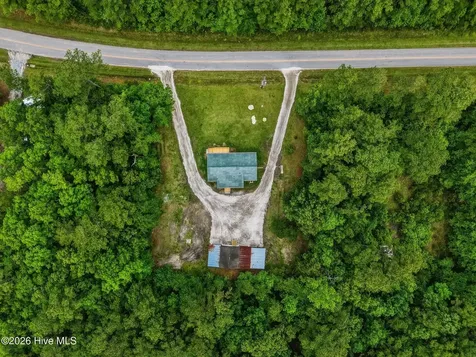 206 Village Drive Beaufort NC 28516