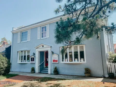 115 E Pennsylvania Avenue Southern Pines NC 28387