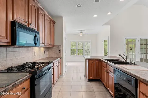 8887 Lansdowne Drive NW Calabash NC 28467