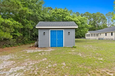 15 Stratford Place SW Shallotte NC 28470