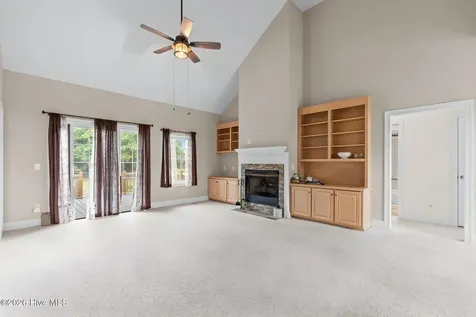 15 Stratford Place SW Shallotte NC 28470