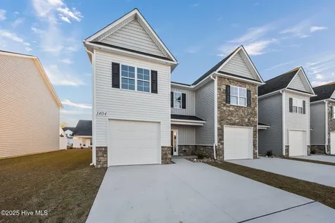 1909 Newbury Way Greenville NC 27834