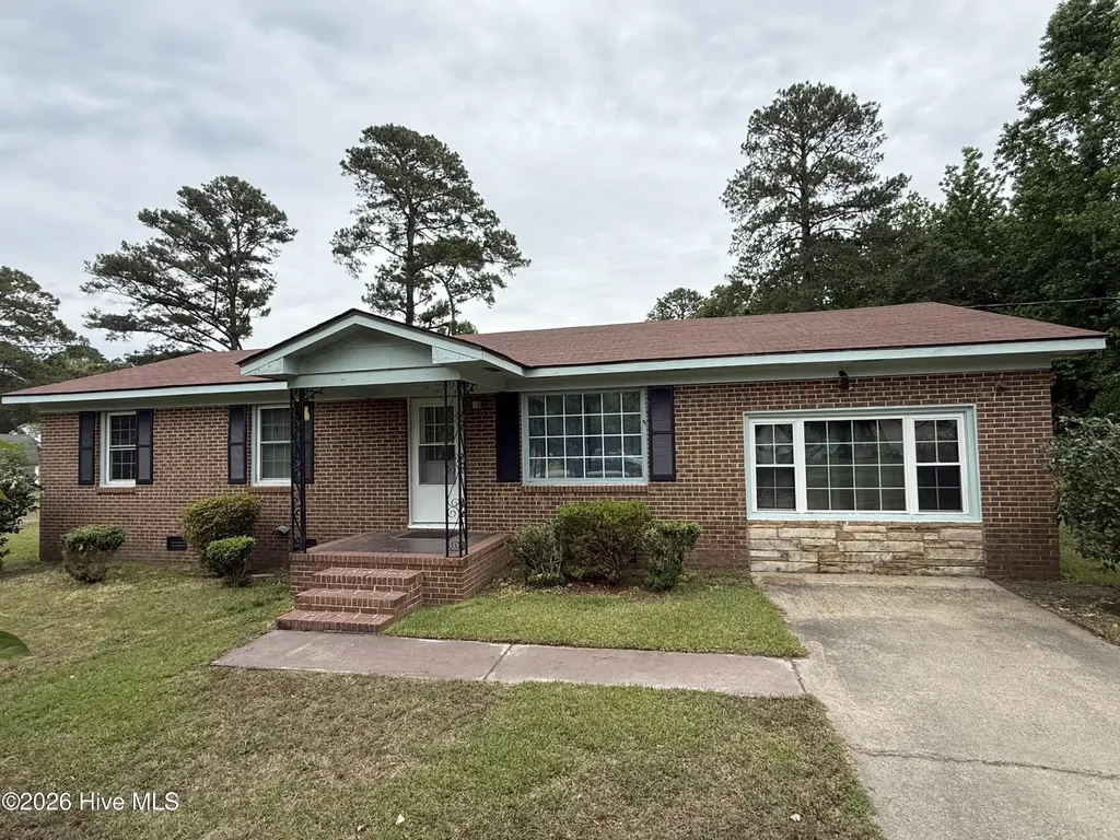 103 Scott Drive Dudley NC 28333