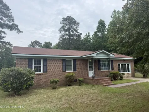 103 Scott Drive Dudley NC 28333