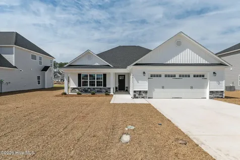 2011 Bluewater Boulevard New Bern NC 28562