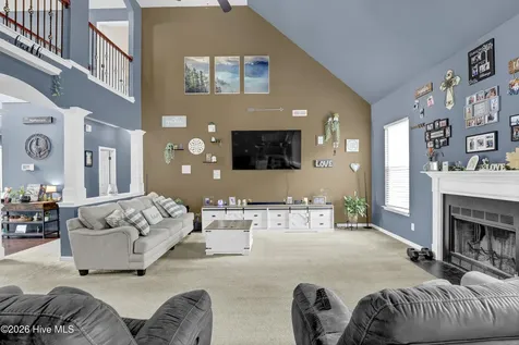 201 Wedgefield Circle Maple Hill NC 28454
