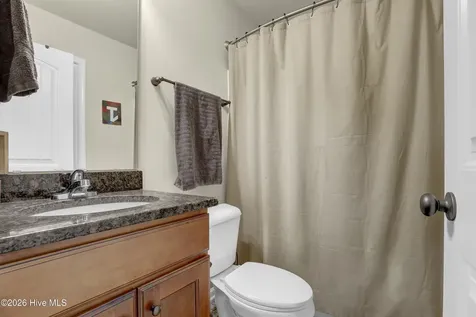201 Wedgefield Circle Maple Hill NC 28454