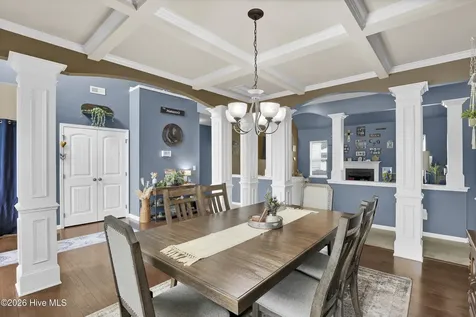 201 Wedgefield Circle Maple Hill NC 28454