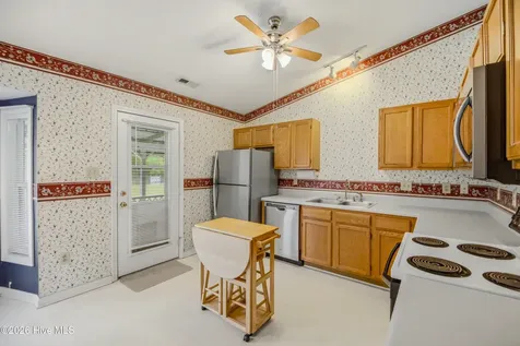 713 Mill Creek Road Newport NC 28570