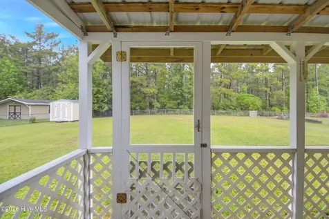 713 Mill Creek Road Newport NC 28570