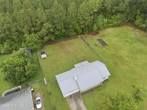 713 Mill Creek Road Newport NC 28570