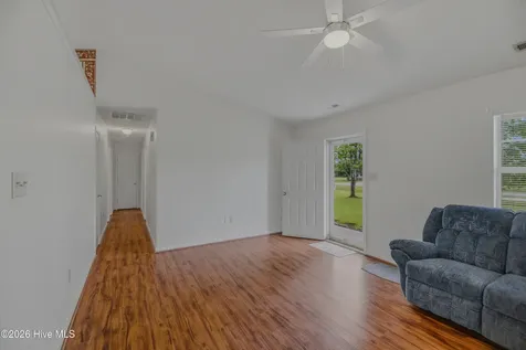 713 Mill Creek Road Newport NC 28570