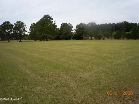 317 Herbert Norris Road Tabor City NC 28463