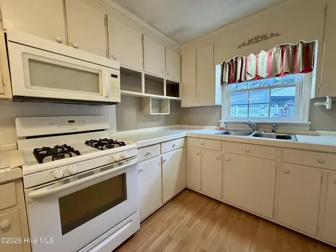 408 W Woodlawn Drive Williamston NC 27892