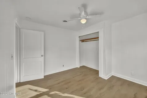 124 Ocean View Avenue Kure Beach NC 28449
