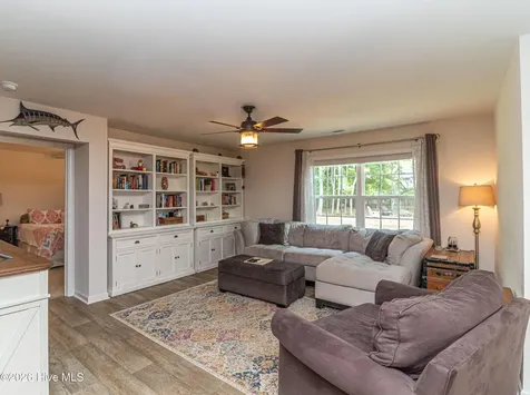 240 Victoria Drive Washington NC 27889