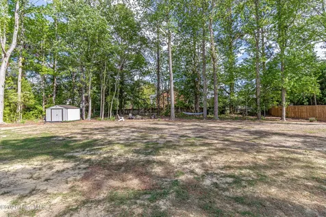 240 Victoria Drive Washington NC 27889