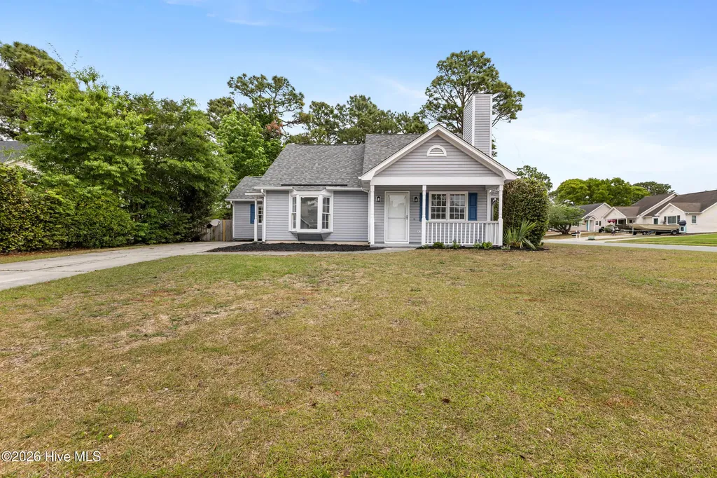 600 Silver Grass Court Wilmington NC 28405