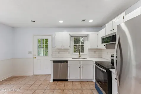 600 Silver Grass Court Wilmington NC 28405
