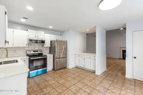 600 Silver Grass Court Wilmington NC 28405