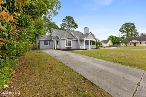 600 Silver Grass Court Wilmington NC 28405