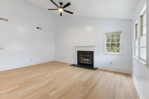 600 Silver Grass Court Wilmington NC 28405