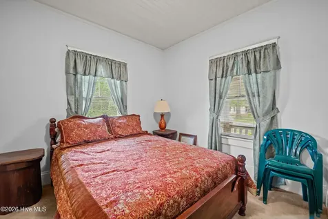 203 E Clinton Street Roseboro NC 28382