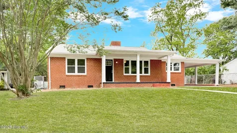 2609 Jefferson Drive Greenville NC 27858