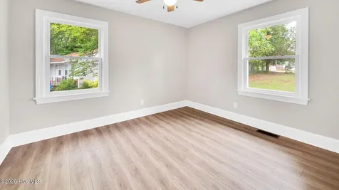 2609 Jefferson Drive Greenville NC 27858