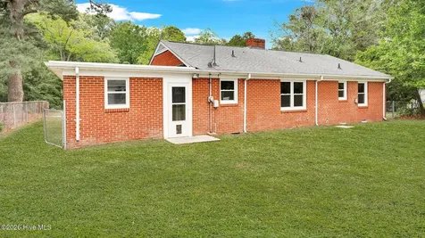 2609 Jefferson Drive Greenville NC 27858